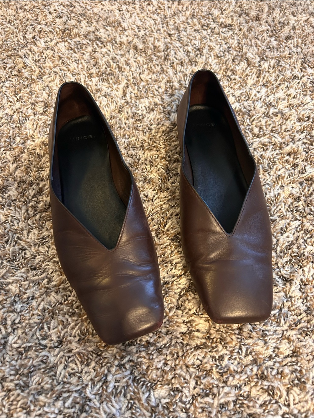 Vince Women's Brown Leather V-Cut Flats
